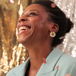 Boucles d'oreilles Louisa - Nacre grise