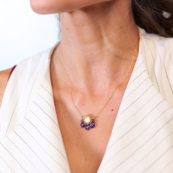 Collier Suzette en améthyste et nacre – bijou fait main, affirmé et élégant.