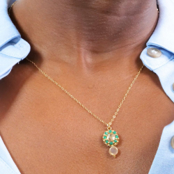 Lison - Collier en onyx vert et nacre grise