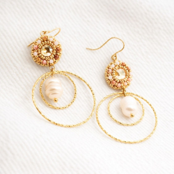 Boucles Pénélope rhodochrosite et nacre – bijou artisanal