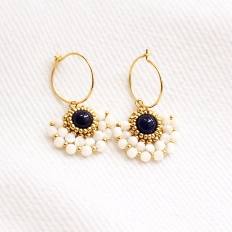 Boucles Marcia en lapis lazuli et nacre – bijou artisanal français