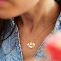 Alice - Collier en quartz rose et nacre