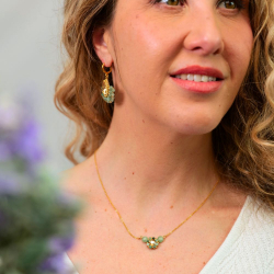 Collier artisanal vert lumineux – création Colette s’apprête