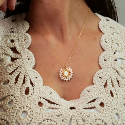 Juliane - Collier en opale rose et nacre