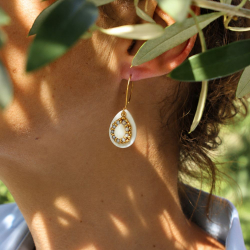 Marina - Boucles d'oreilles nacre et bleu brume