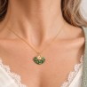 Collier bohème Charlize avec pendentif doré et pierres fines vertes